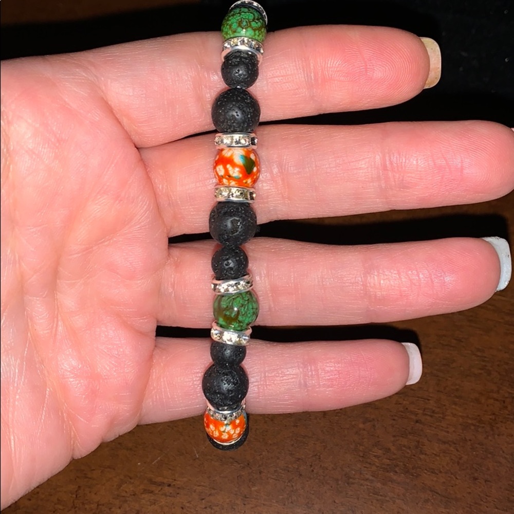 Lava bead bracelet - Picture 2 of 3
